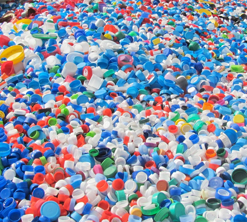 Recyclage de bouchons en Plastique